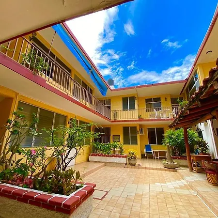 Condominio Del Centro Zihuatanejo